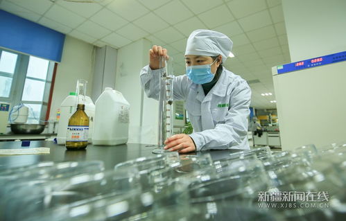 新疆呼圖壁 乳品企業(yè)忙生產(chǎn)保供應(yīng)