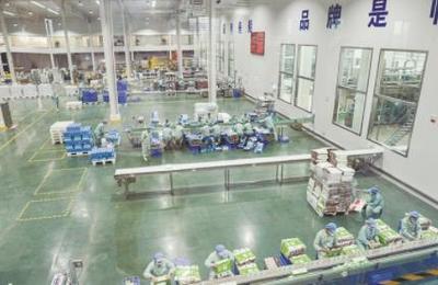 新疆天潤(rùn)唐王城乳品:大步起跑 足音鏗鏘