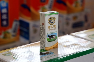 日照一乳制品企業(yè)五萬箱牛奶滯銷 急盼訂單